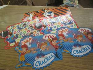 lot 123 image: Vintage character place mats Tony t...