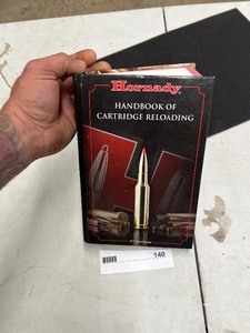lot 140 image: HORNADY RELOADING HANDBOOK
