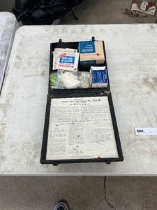 lot 185 image: BAUER & BLACK FIRST AID KIT