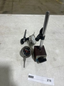 lot 218 image: DIAL INDICATOR W MAGNETIC MOUNT