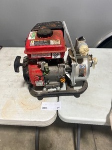 lot 241 image: 79CC WATER PUMP