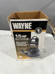 lot 252 image: 15 HP UTILITY PUMP