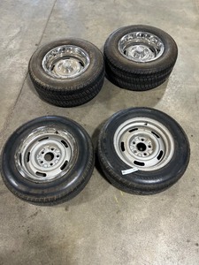 lot 258 image: 4- 15 CORVETTE RALLY WHEELS W TIRES