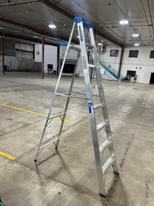 lot 262 image: WERNER 8FT ALUMINUM LADDER (NEW)