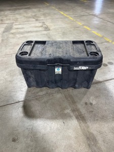 lot 266 image: 45 GALLLON POWER PACKER