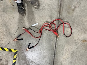 lot 295 image: JUMPER CABLES