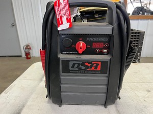 lot 110 image: 24V DSR SCHUMACHER JUMP BOX