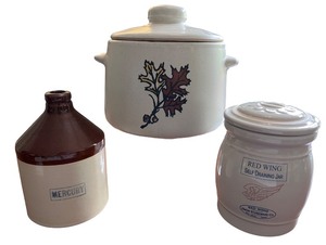 lot 79 image: Collection of 3 Vintage Stoneware Pieces Red Wing, Mercury & West Bend