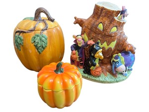 lot 96 image: Set of 3 Halloween Ceramic Cookie Jars Including Pooh & Friends