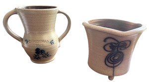 lot 117 image: Red Wing Pottery Christmas 2002 Mug and Limited Edition Vase Set