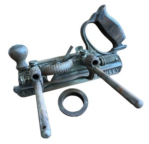 lot 124 image: Vintage Stanley No. 45 Combination Plane with Accessories