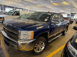 lot 10 image: 2013 Chevrolet Silverado 1500 LT Crew Cab 4x4