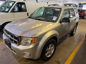 lot 11 image: 2012 Ford Escape XLT FWD