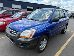 lot 17 image: 2006 Kia Sportage LX FWD