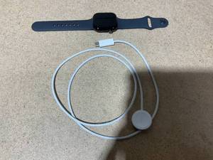 lot 6 image: Apple Watch Series 10 GPS 42mm Jet Black Aluminum Case with Black Sport Band - SM
