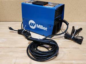 lot 51 image: Miller Spectrum 125c Plasma Cutter