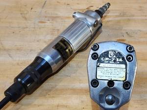 lot 27 image: (2) Assorted Air Tools