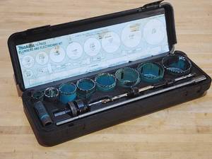 lot 126 image: Makita Hole Saw Kit