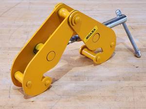 lot 150 image: 1 Ton I-Beam Adjustable Clamp