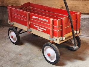 lot 233 image: Vintage Wooden Radio Flyer Town & Country Wagon