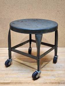 lot 180 image: Rolling OD Green Military Stool