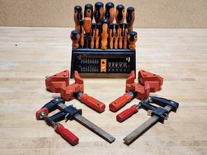 lot 197 image: Assorted Woodworking Hand Tools