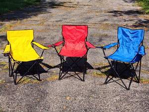 lot 243 image: (3) Campfire Chairs