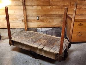 lot 101 image: Vintage Wooden Dock Cart