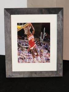 lot 139 image: Autographed Photo By NBA Hall of Fame Atlanta Hawks Great Wilkins No COA