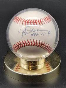 lot 72 image: Autographed Baseball by Minnesota Twins HOF Great Rod Carew No COA