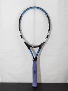 lot 117 image: Autographed Tennis Racket by HOF Great by Andy Roddick No COA
