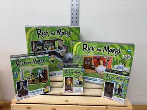 lot 1-K2025 image: Five-Piece Lot  McFarlane Toys Rick and Morty Building Kits (New in Box, 2016)