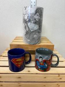 lot 7-K2025 image: DC Comics Lot  Superman Collectibles (Mugs  Sealed Blue Line Figure)