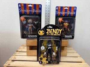 lot 10-K2025 image: Three-Piece Lot  New in Box 5-Inch Action Figures