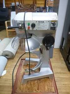 lot 4 image: Vevor Commercial Mixer