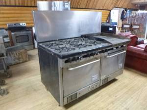 lot 6 image: Southbend  Commercial Gas Range with Griddle