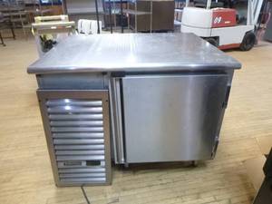 lot 9 image: Traulsen Undercounter Cooler