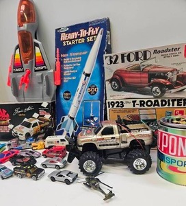 lot 32 image: Toy Lot - Includes Plastic Car Models