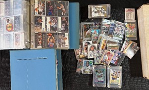 lot 68 image: Large Collection of Cased Cards, MANY Autographs and Insert Cards