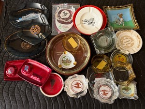lot 87 image: Large Vintage Advertising Ashtray Lot