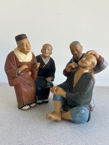 lot 95 image: Vintage Clay Japanese Figural Scene (One Foot Repair)