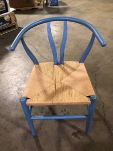 lot 49 image: Blue Chair  Customer Returns See Pictures