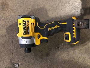 lot 66 image: DEWALT 20V MAX XR Cordless Impact Driver (Tool Only) Customer Returns See Pictures