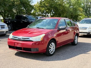 2009 FORD FOCUS SE (NO RESERVE)