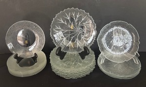 lot 34 image: Collection of Clear Glass Plates