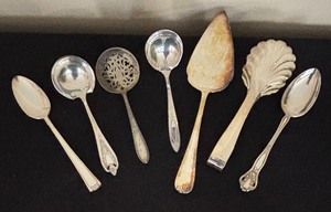lot 61 image: Variety of Vintage Silver Plated Serving Utensils by Baroness, Rogers Bros, Community Plate, Gorham and More