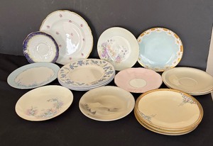 lot 127 image: Assorted Vintage Plates and Saucers by Gotham, Elizabethan, Hutschenreuther, Classic Bavaria and More