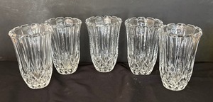 lot 137 image: Five Elegant Crystal Vases