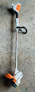 lot 149 image: STIHL FSA 57 Cordless Trimmer