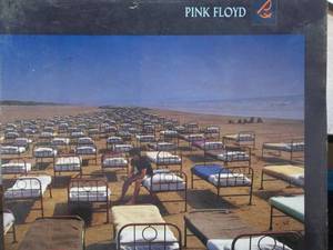 lot 9 image: Record Album PINK FLOYD - A Momentary Lapse Of Time
